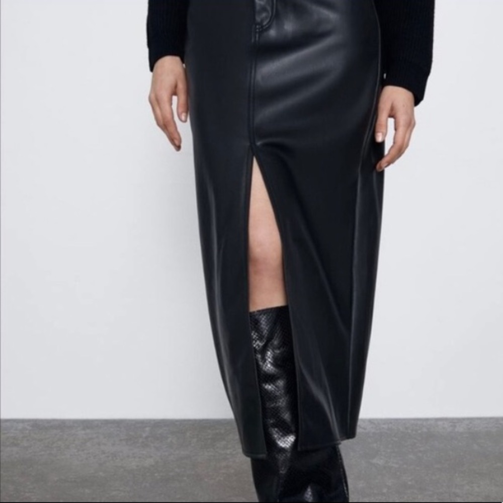 ZARA LIZZY Bloggers Favorite Faux leather Midi Skirt Pencil Straight